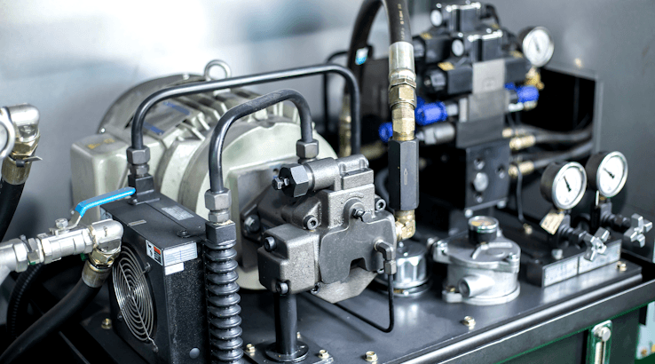 Hydraulic power pack with valves and pressure gauges